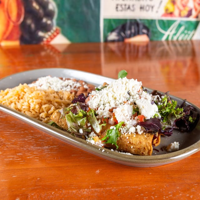 Flautas De Pollo.